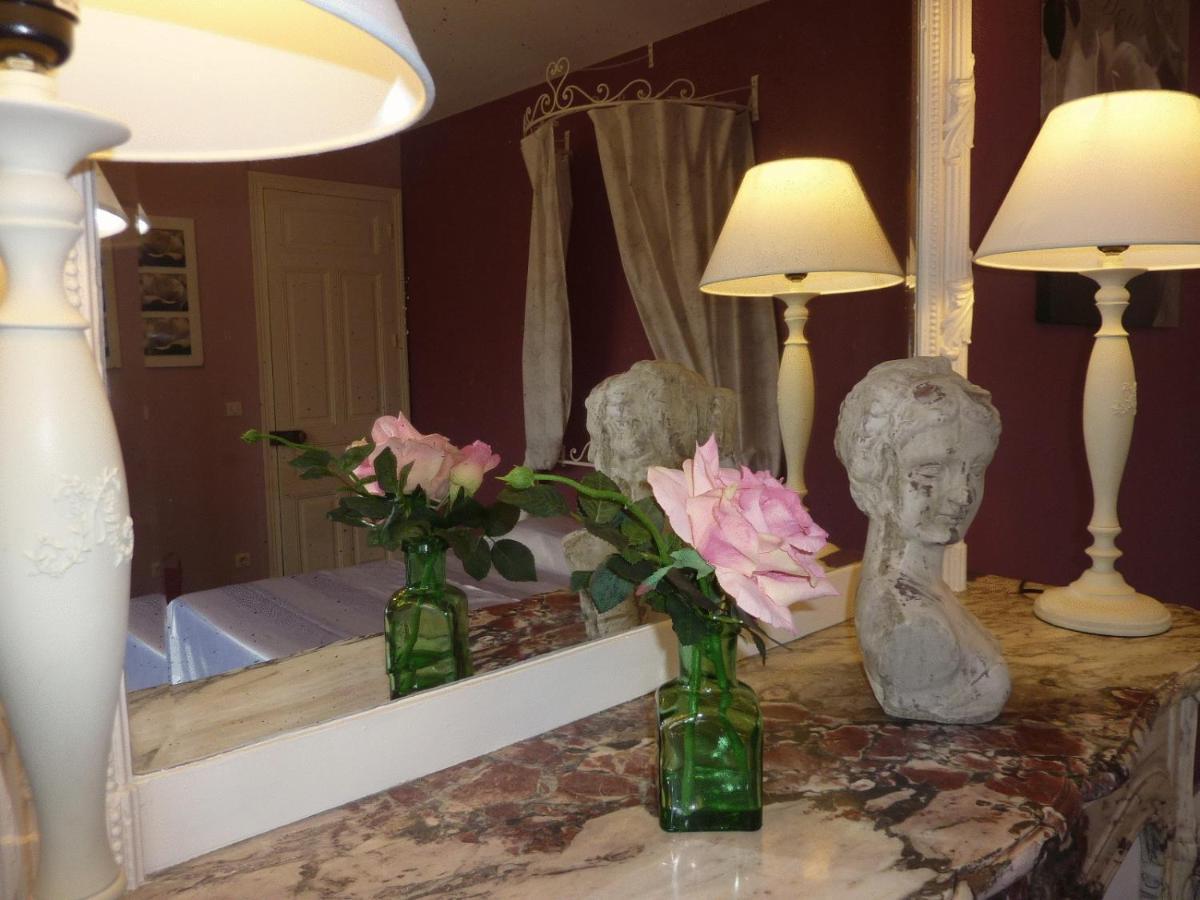 Вілла Le Clos Belle Rose Haybes Екстер'єр фото
