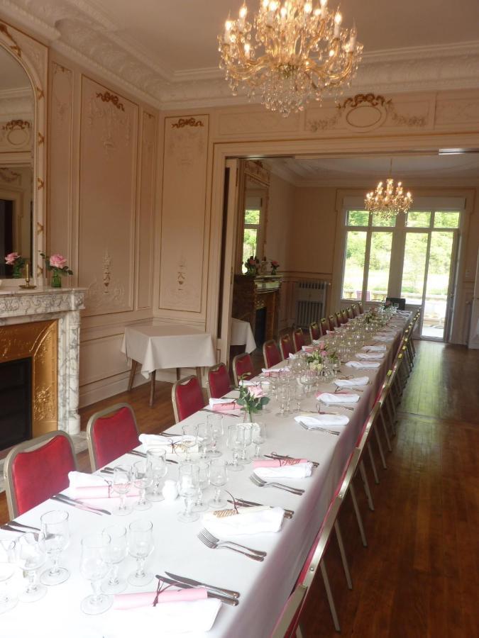 Вілла Le Clos Belle Rose Haybes Екстер'єр фото