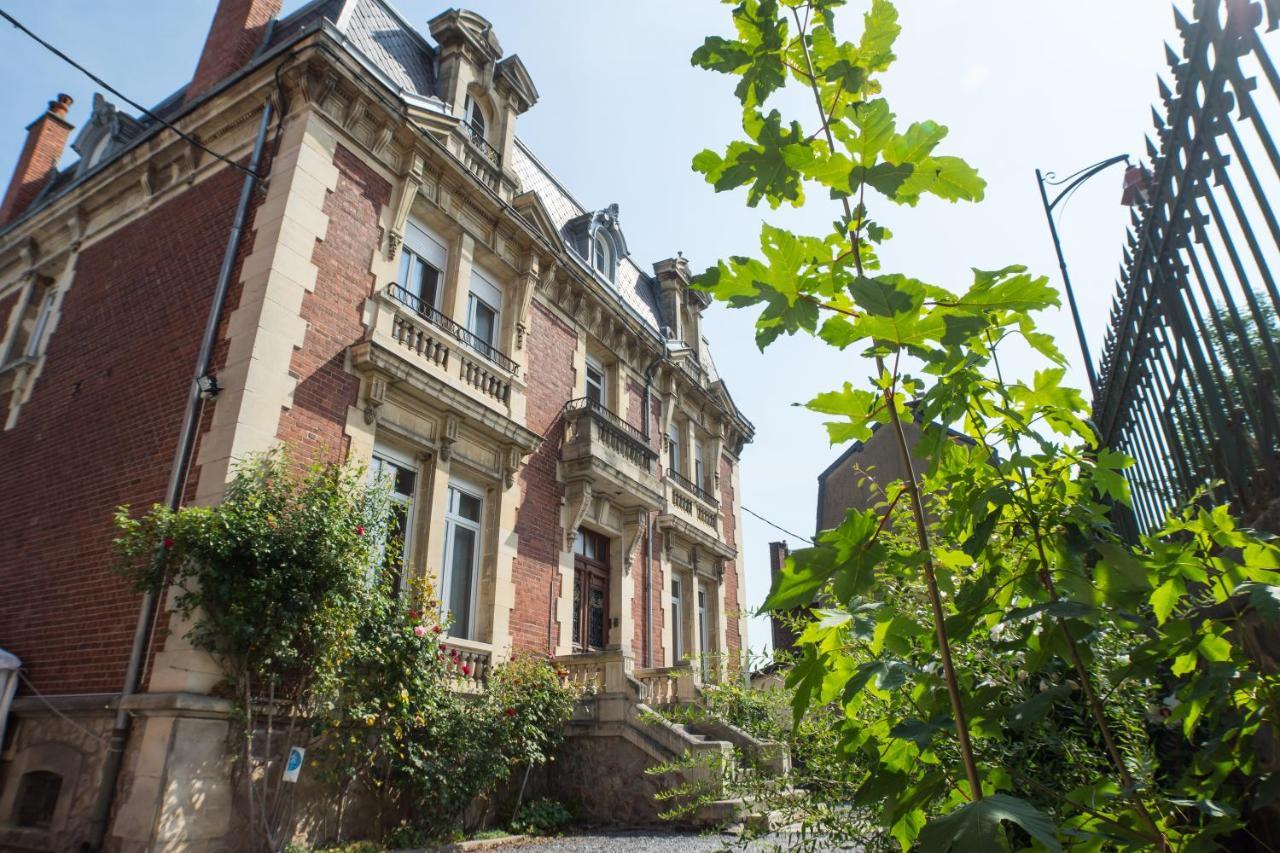 Вілла Le Clos Belle Rose Haybes Екстер'єр фото
