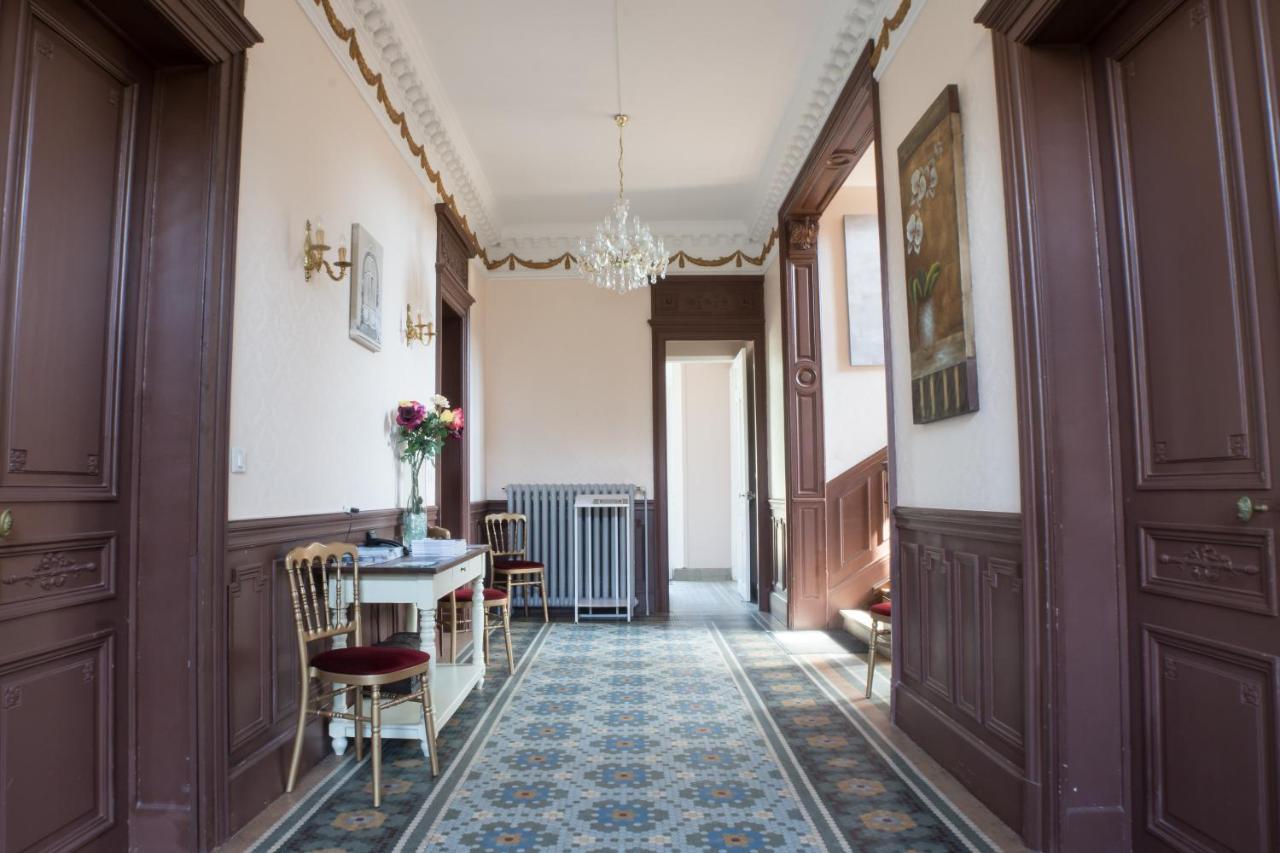 Вілла Le Clos Belle Rose Haybes Екстер'єр фото